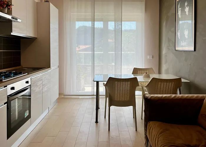 Апартаменты Roseto Marina Vista Monte *